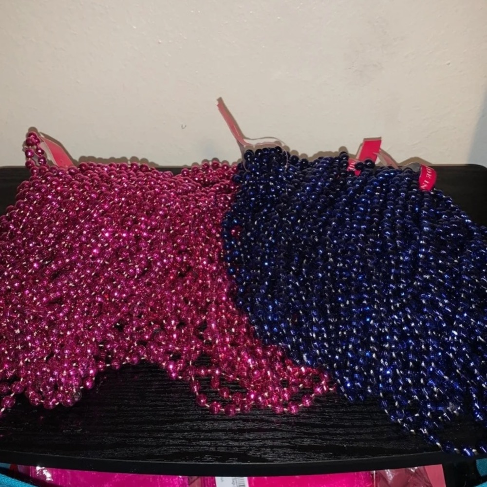 Gender reveal beads